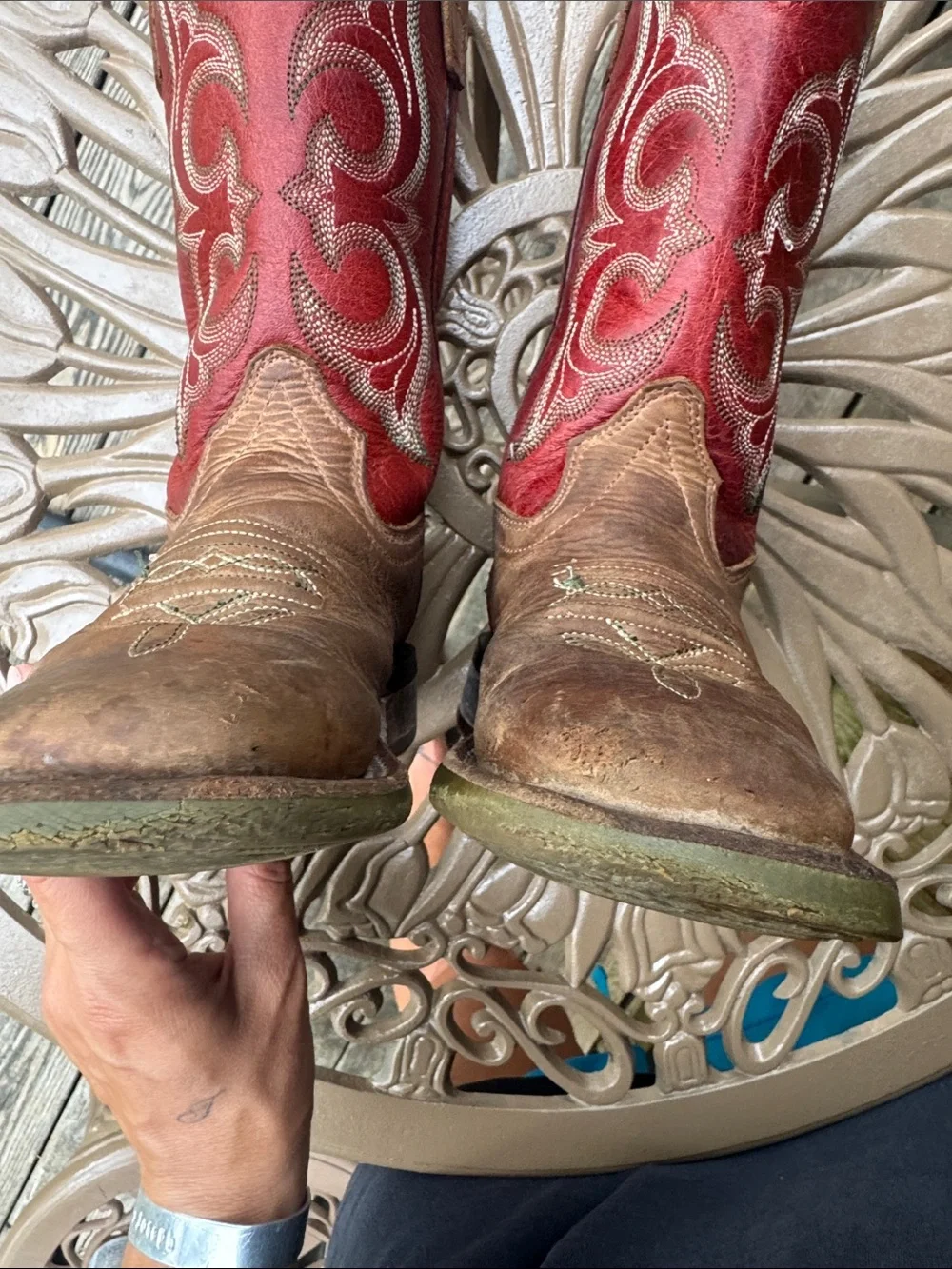 Youth Cody James Cowboy Boots in Brown and Deep Red